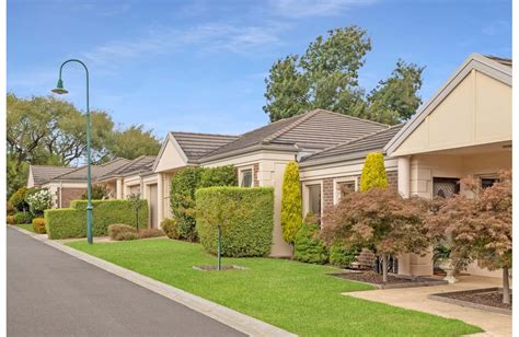 retirement village lilydale vic.